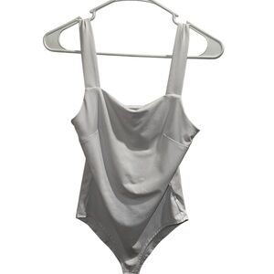 Reoria White Bodysuit‎ - Size Medium